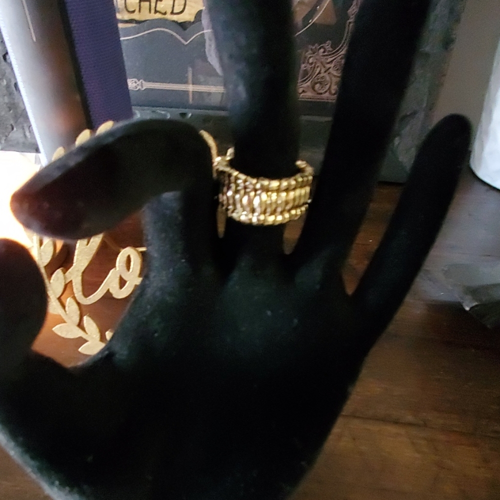 GUESS RING - Picture 2 of 4